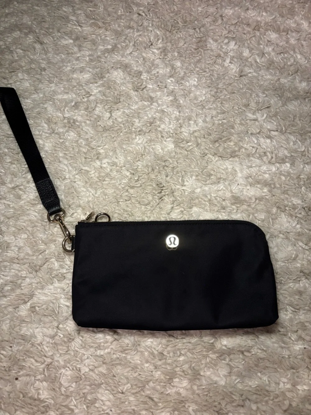 Lululemon now and always pouch - Picture 3 of 10